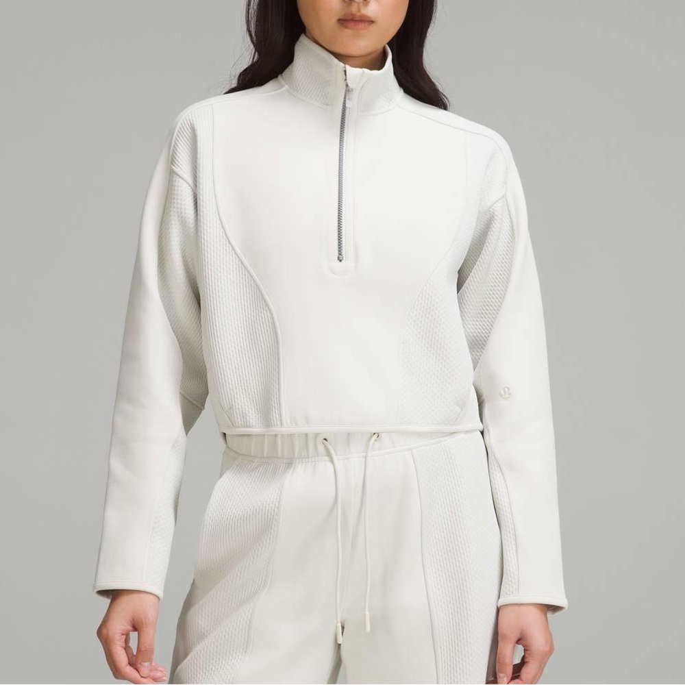 Lululemon Mixed Fabric Half Zip Softstreme Pullover in Bone color